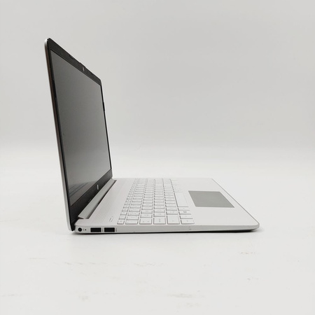 OUTLET Laptop HP 15s-eq2007sl 15.6" FHD AMD R3 5300U 8GB 256GB Srebrny do szkoły